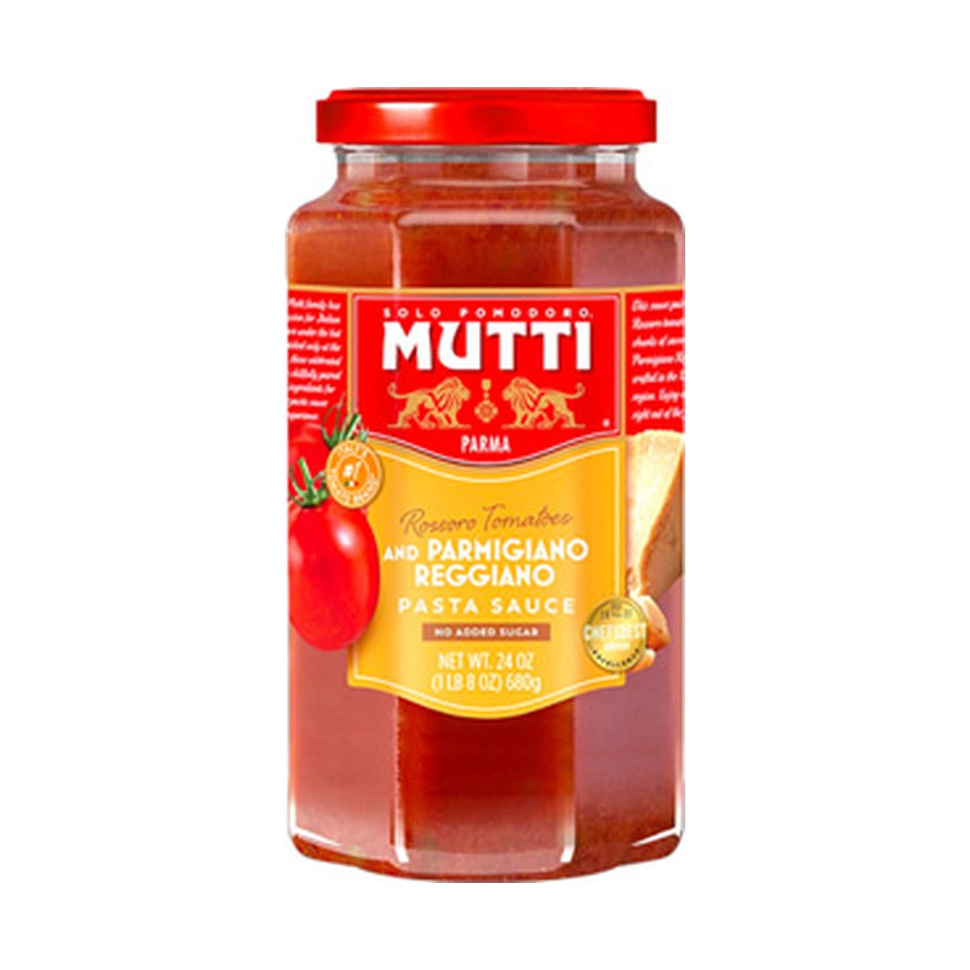 Mutti Parmigiano Reggiano Pasta Sauce 680 g - front of pack