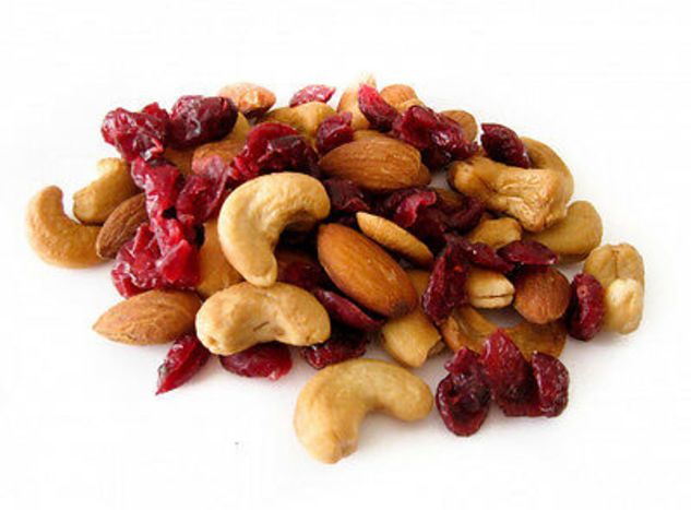 Westside Berry Nutty Mix