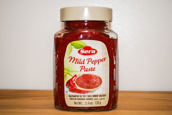 Sera Mild Pepper Paste, - 25.4 Ounces