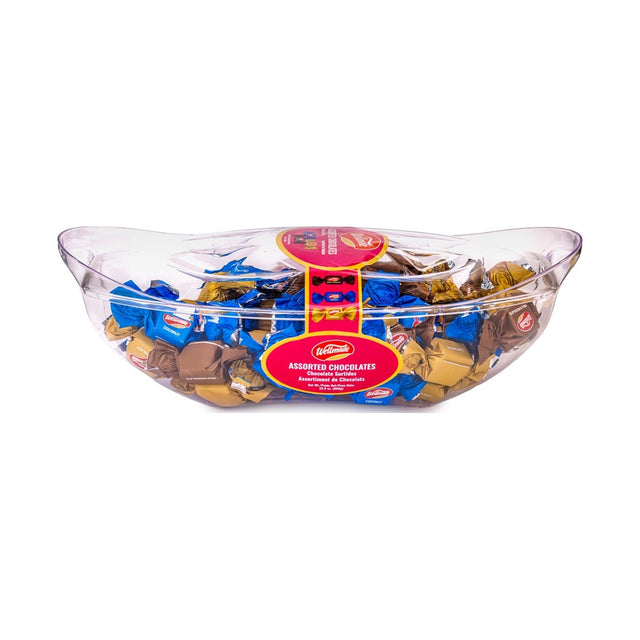 Wellmade Assorted Square Chocolates Gondol 650 g - front of pack