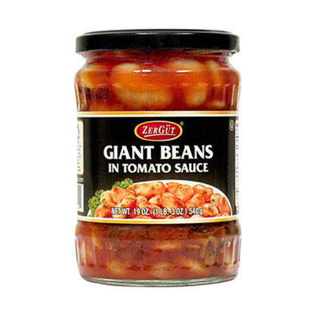 Zergut Giant Beans in Tomato Sauce 538 g - front of pack