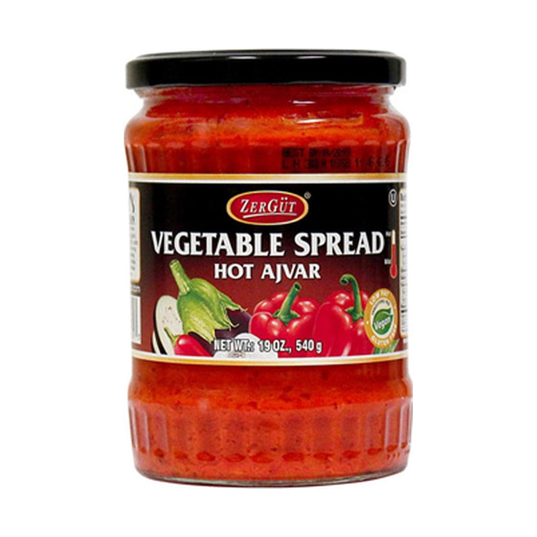 Zergut Hot Ajvar Vegetable Spread 538 g - front of pack